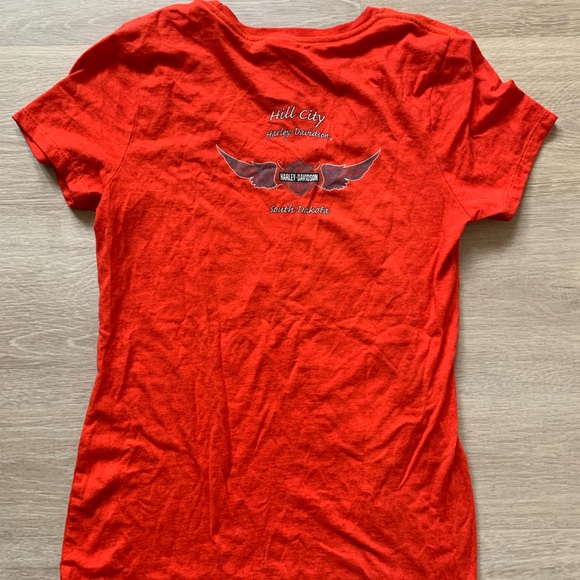 Harley Davidson Woman’s Hull City South Dakota Red T Shirt Size Medium - Picture 4 of 7